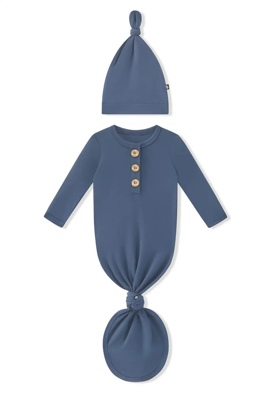 Knotted Day Gown with Hat Set in Oxford